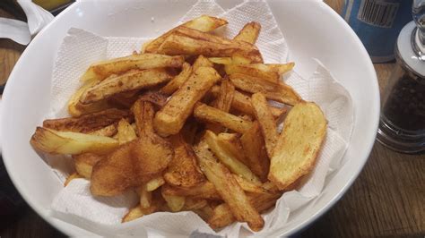 Perfect British Homemade Chips : 4 Steps (with Pictures) - Instructables