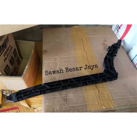 Jual Bracket Breket Plastik Pegangan Dudukan Bumper Belakang Crv Rm Gen