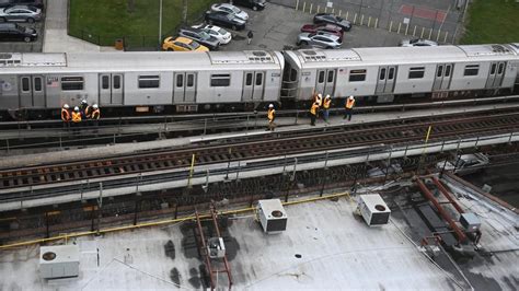 F Train Resumes Service After Coney Island Derailment Subways 2nd