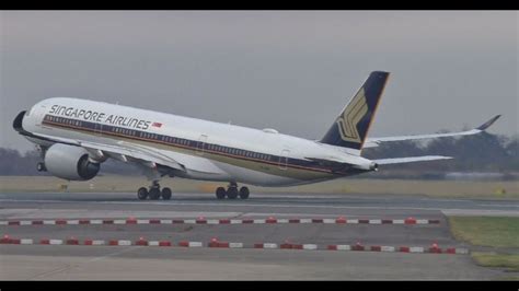 VIDEO Singapore Airlines A350-900 Takeoff at Manchester Airport