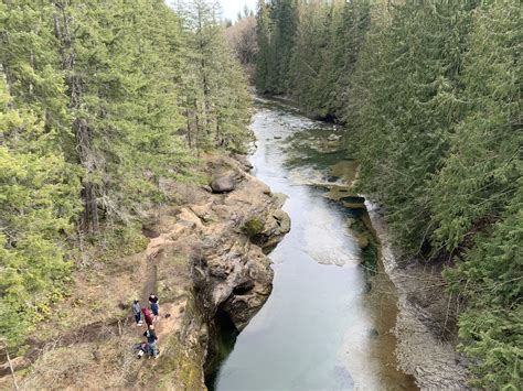 Oyster River Potholes Swim Hole – Life is Adventure