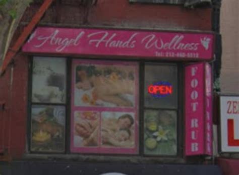 Woman Groped During Massage At Nyc Parlor Police Say East Village