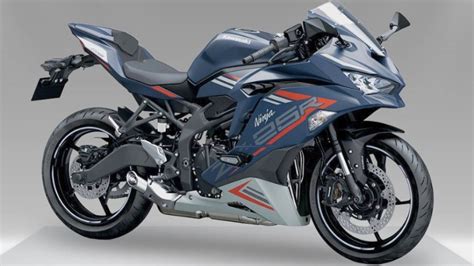 Kawasaki lança linha 2022 de sua pequena esportiva Ninja ZX 25R O