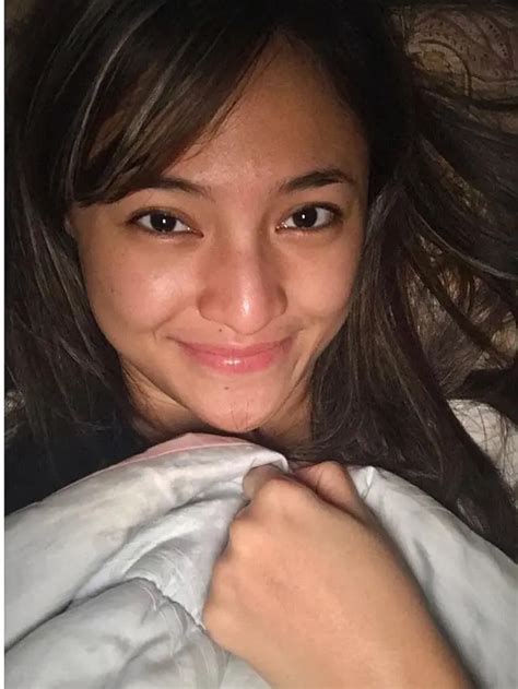 6 Potret Marshanda Tanpa Makeup Tetap Cantik Memesona Hot Liputan6