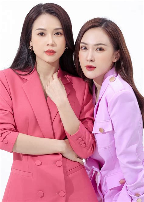 hot girl đời đầu xinh đẹp nóng bỏng đình đám Sài thành nói rõ tin