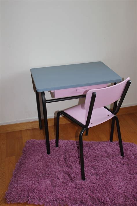 L Atelier Des Petites Bauloises Bureau Ecolier Gris Et Rose