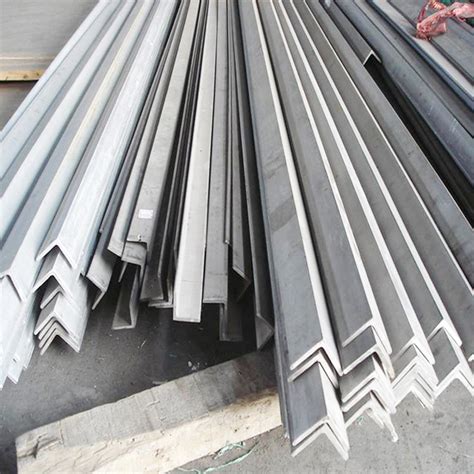 Hot Cold Rolled 201 304 316l 430 Stainless Steel Equal Steel Angles Bar Price Per Ton China