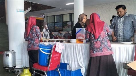 Idulfitri 1445 Pj Wali Kota Pariaman Gelar Open House Di Balai Kota