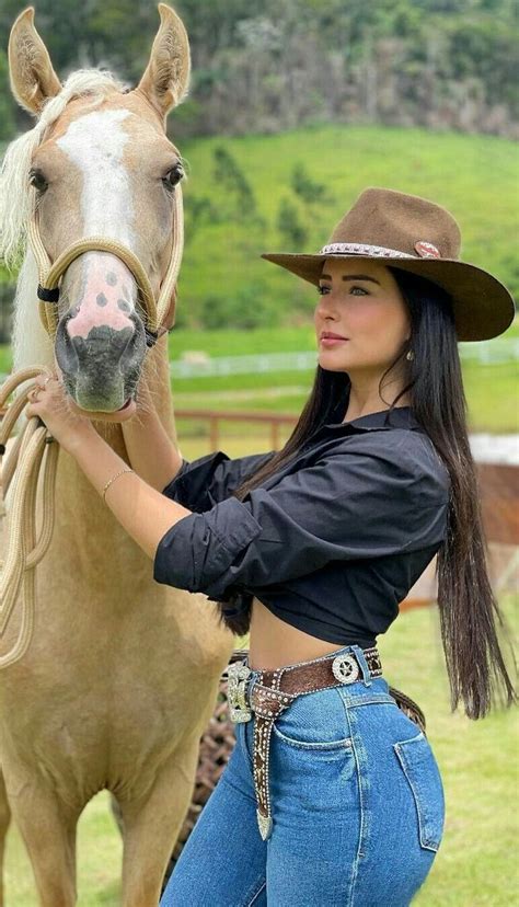 Pin De Evelyn Cobian Em Outfis Em Looks Country Look Cowtry