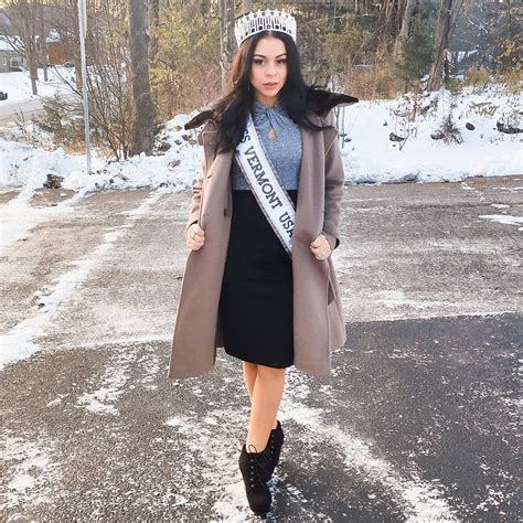 Miss Vermont Usa 2020 Shannah Weller