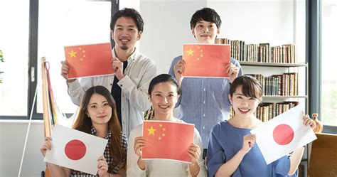 中国人留学生が「日本の民主主義を学びたい」、共産党支持でも複雑な母国への思い 上久保誠人のクリティカル・アナリティクス ダイヤモンド