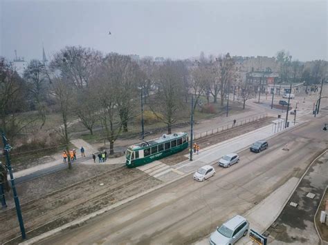 D Tramwaj Testowy Na Wojska Polskiego Transport Publiczny