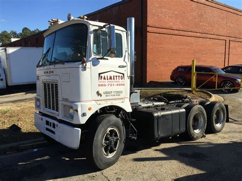 Used 1975 F Series MACK Cab Over Day Truck VIN F786ST3269