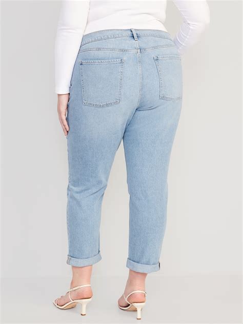 Mid Rise Wow Boyfriend Straight Jeans Old Navy