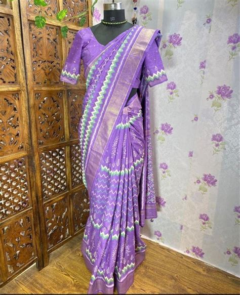 5 5 M Separate Blouse Piece Festive Wear Soft Silk Ikkat Sarees With