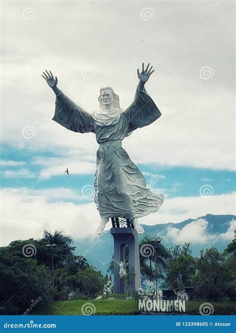 Giant Jesus Statue editorial image. Image of cathedral - 123398605