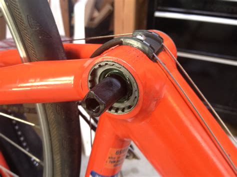 Installing Road Bicycle Bottom Bracket 4 Steps With Pictures Instructables