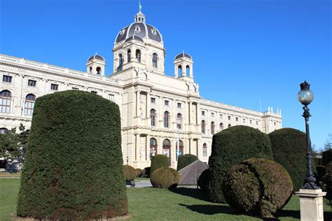 Ringstrasse Tour - Walking the Ring Road with Historian - Context Tours - Context Travel