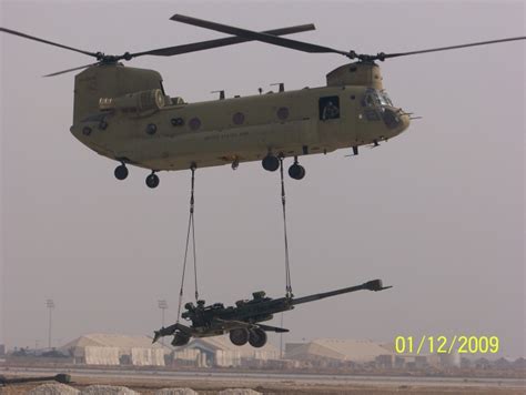 Boeing CH-47F Chinook helicopter 04-08705.