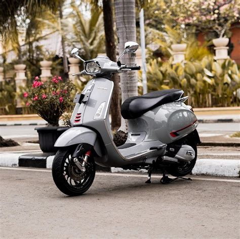 VESPA SPRINT IGET FACELIFT 2020 Motor Di Carousell