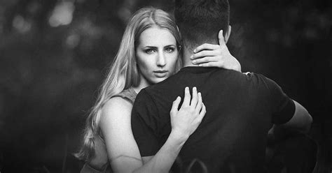 5 Most Common Signs Of Manipulation In A Relationship