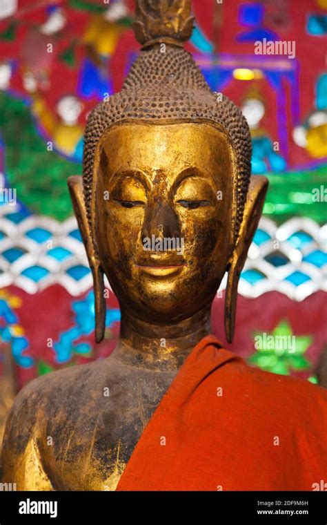 Ancient BUDDHA STATUE Inside WAT XIENG THONG Built In 1560 LUANG