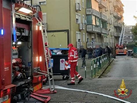 Milano Fuga Di Gas In Una Palazzina Di Via Falconi Evacuate