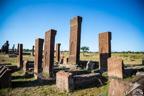 Ahlat Selçuklu Meydan Mezarlığı Nomatto