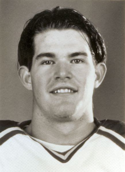 Player photos for the 1996-97 Colorado Avalanche at hockeydb.com