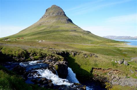 Zdjęcia Grundarfjörður płw Snæfellsnes góra Kirkjufell i wdospad