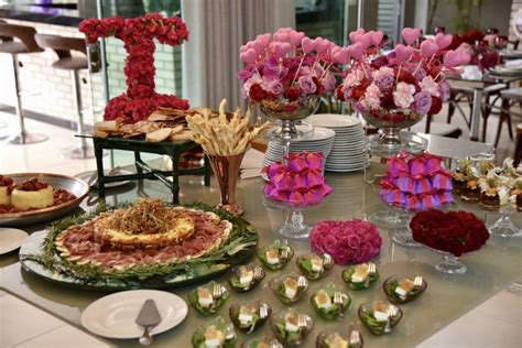 Reúna as amigas para seu chá de lingerie Segredos da Vovó