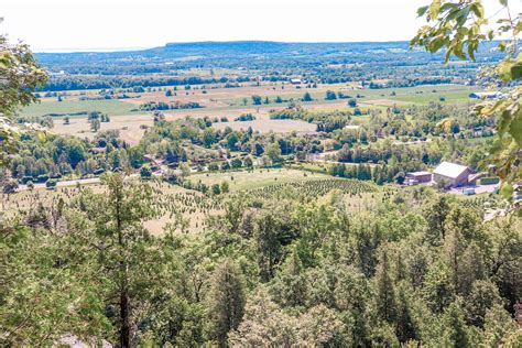 Rattlesnake Point Conservation Area | Hiking national parks, Scenic