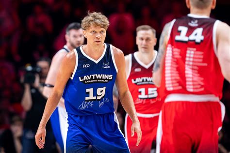 Mindaugas Kuzminskas NUOTRAUKA 15min Lt