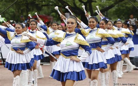 Celebrar N Simult Neamente Las Fiestas Patrias En Los Centros