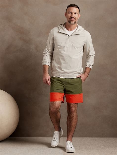 Motion Tech Easy Short Banana Republic