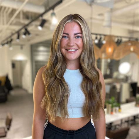 Fit Bronde and Balayage hair extensions with Vixen & Blush