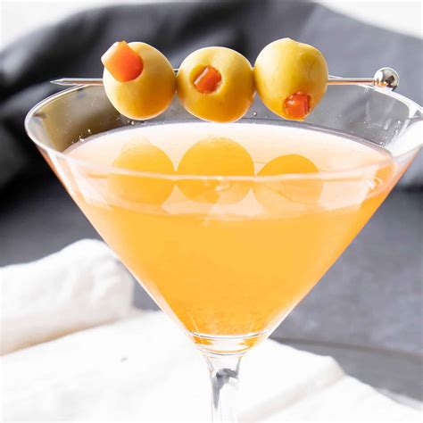 Dirty Martini Cocktail