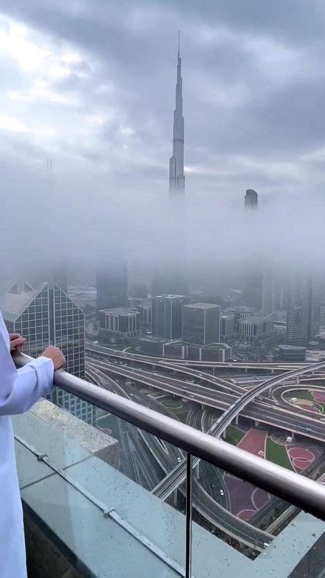 Thunder In Dubai Burj Khalifa En 2024