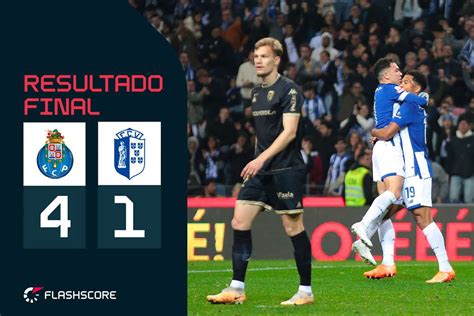 Acelerar para dar a volta sem travar até à goleada FC Porto vence