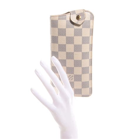 Louis Vuitton Damier Azur Sunglass Case Mm 77785