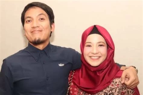 Desta Cabut Gugatan Cerai Natasha Rizky Cek Faktanya Berikut Nol Meter