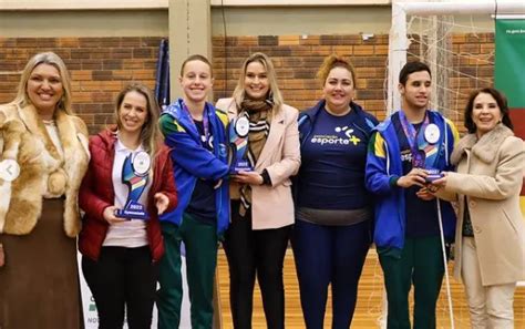 Paratletas Medalhistas Da Gymnasiade S O Homenageados Pela Secretaria