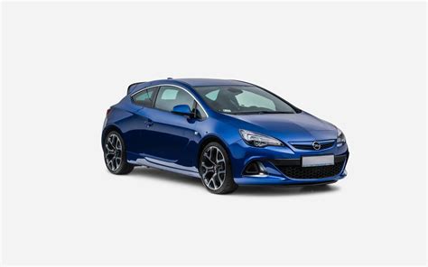 Opel Corsa F Hatchback GS vs. Opel Astra J FL GTC OPC | CarShow360