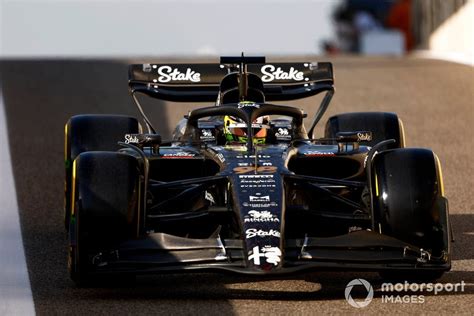 Resmi Sauber 2024 25 Yıllarında Stake F1 Team Kick Sauber Adı Altında