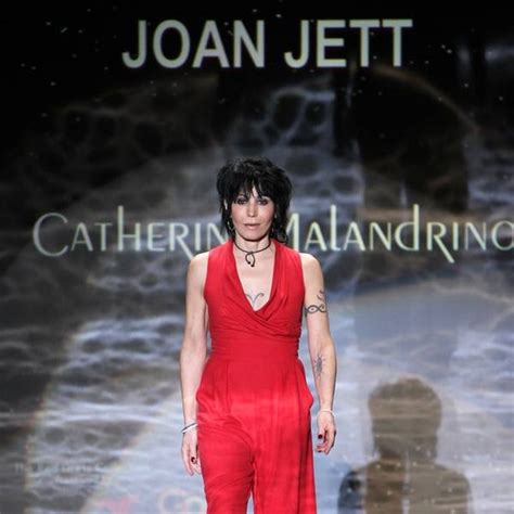 Joan Jett Walks The Runway For Charity Fashion Event Celebrity News