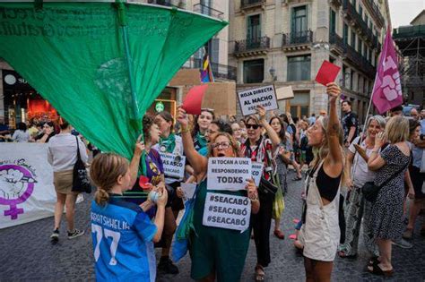 September 11 2023 Barcelona Barcelona Spain Hundreds Of Communist