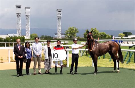 【京都5r・2歳新馬】キトンインザスカイが初陣を飾る 父は新種牡馬シスキン ライブドアニュース