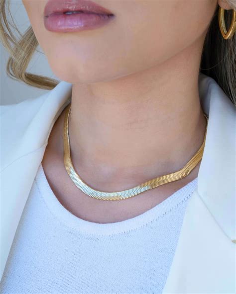 Choker Fita Banho Dourado Dourado Gargantilhas Semijoias Lolia