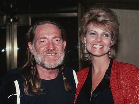 The 11 wild facts from the “Willie Nelson & Family” documentary ...