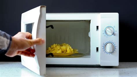 How Microwave Oven Works?